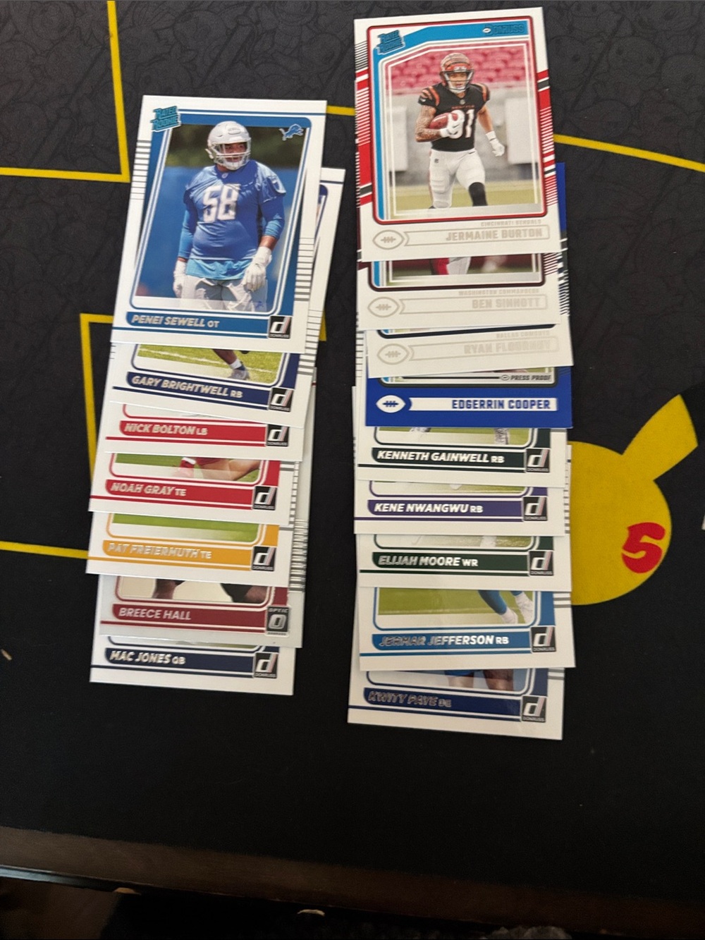 NFL Football Trading Cards Set. Rated Rookie cards